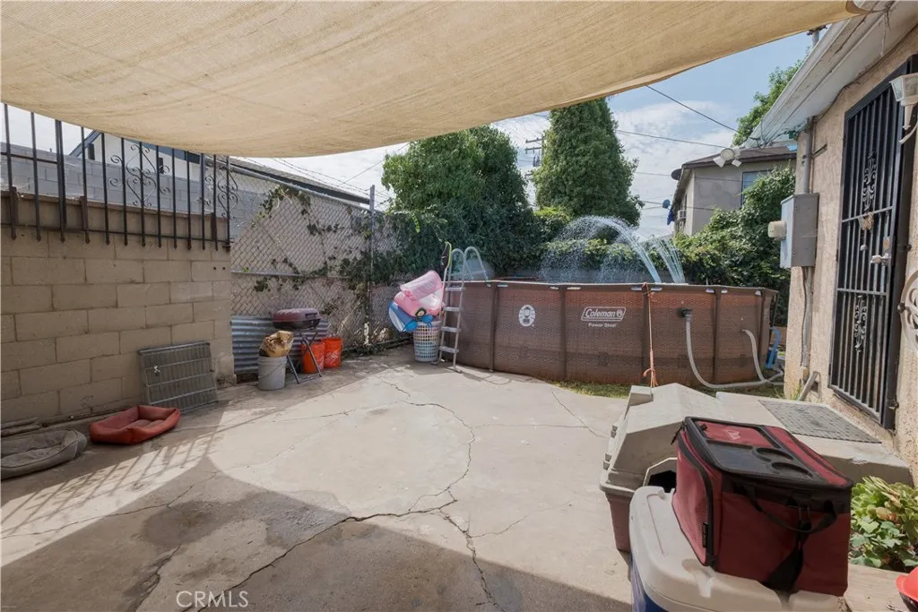 11126 Van Buren Ave, Los Angeles, California 90044 home-pic-20
